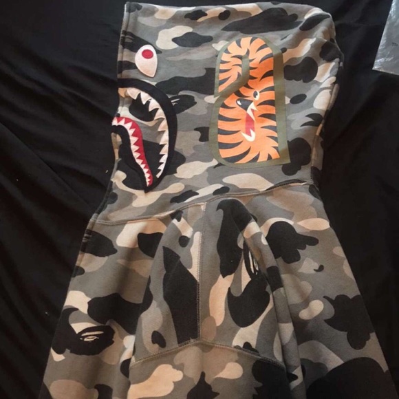 Full zip up bape hoodie